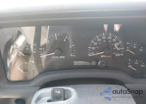 2001 Jeep Cherokee Limited/Sport z USA, uszkodzony, nr VIN 1J4FF58S81L608273